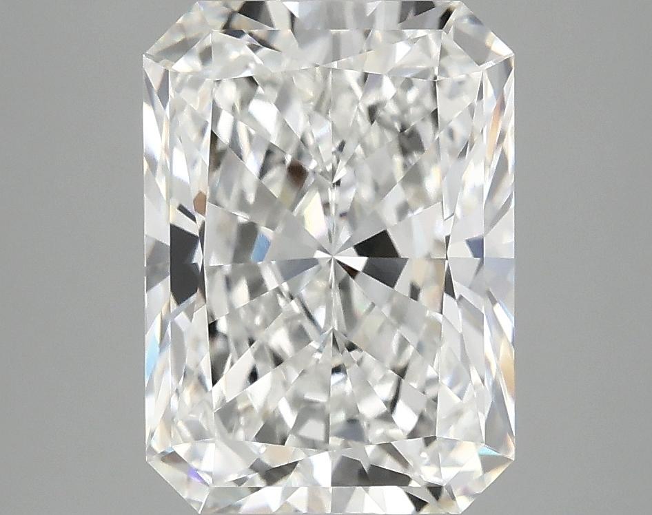3.94 Carat Radiant Shaped Excellent Cut VVS2 IGI Certified Lab Grown Diamond