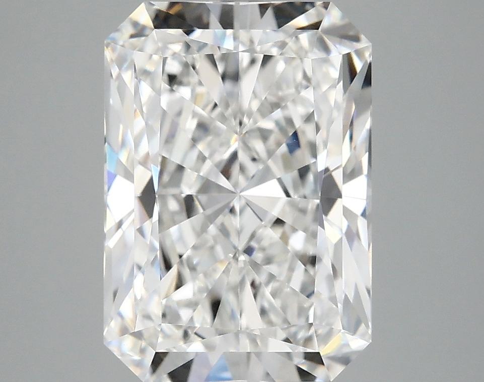 4.07 Carat Radiant Shaped Ideal Cut VVS2 IGI Certified Lab Grown Diamond