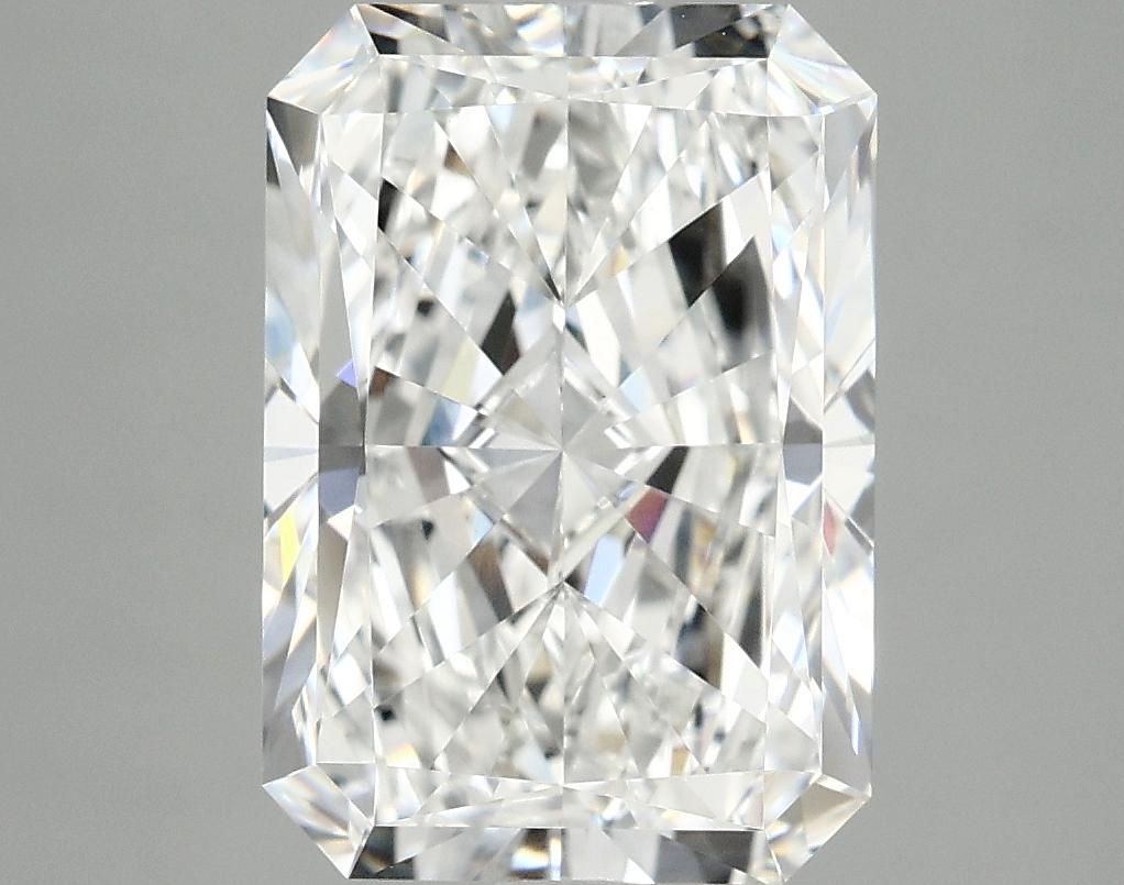 3.91 Carat Radiant Shaped Ideal Cut VVS2 IGI Certified Lab Grown Diamond