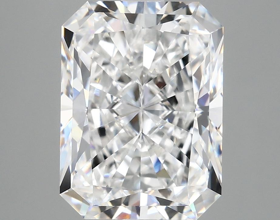 4.07 Carat Radiant Shaped Excellent Cut VVS2 IGI Certified Lab Grown Diamond
