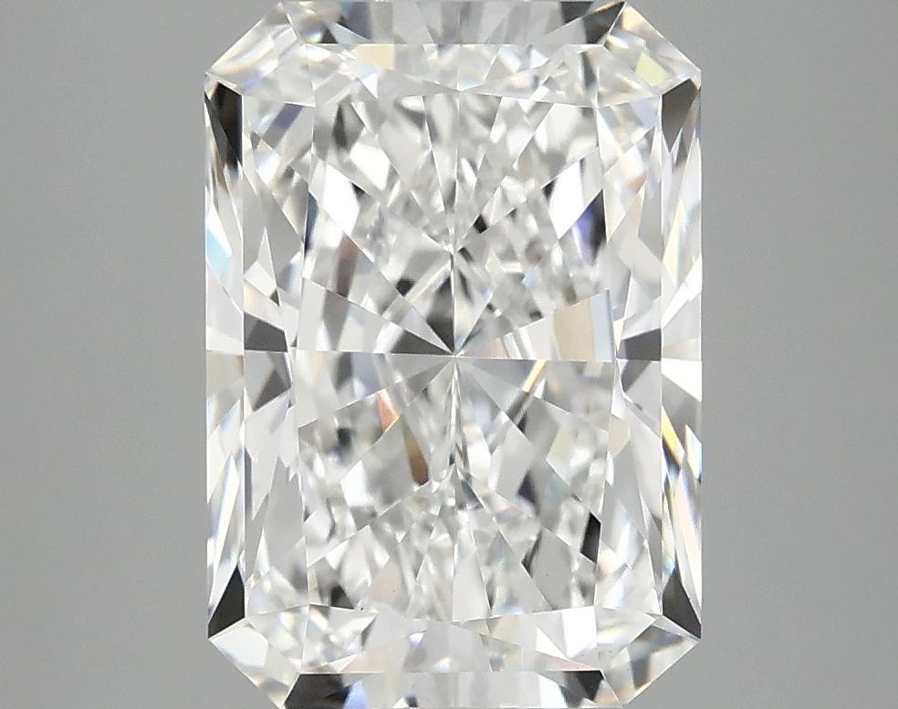 4.02 Carat Radiant Shaped Ideal Cut VVS2 IGI Certified Lab Grown Diamond