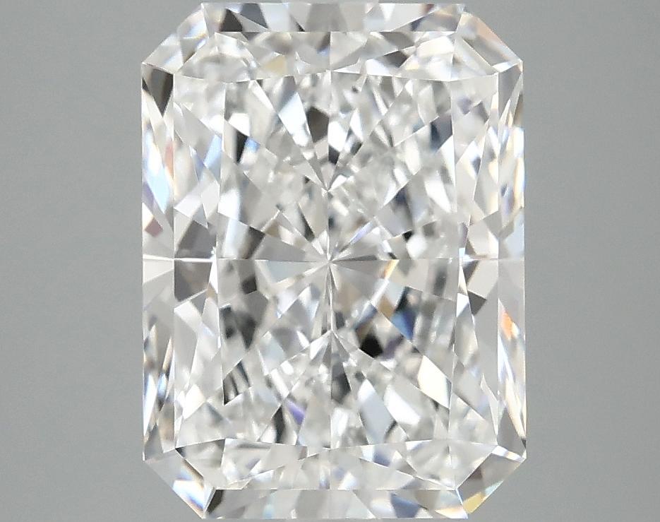 4.09 Carat Radiant Shaped Excellent Cut VVS2 IGI Certified Lab Grown Diamond