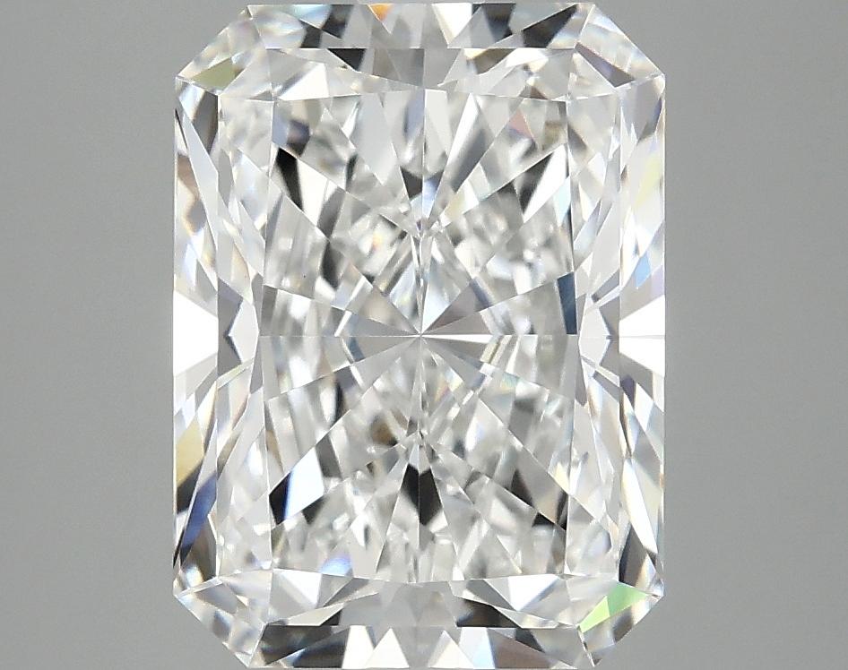 4.07 Carat Radiant Shaped Excellent Cut VVS2 IGI Certified Lab Grown Diamond