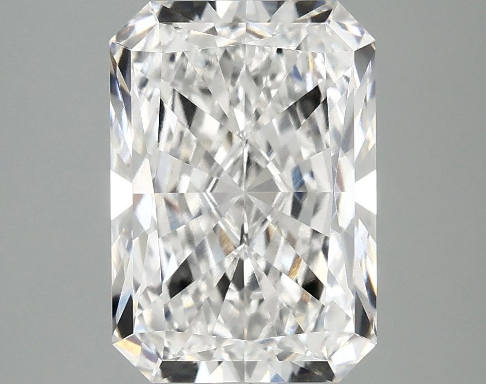 3.43 Carat Radiant Shaped Ideal Cut VS1 IGI Certified Lab Grown Diamond