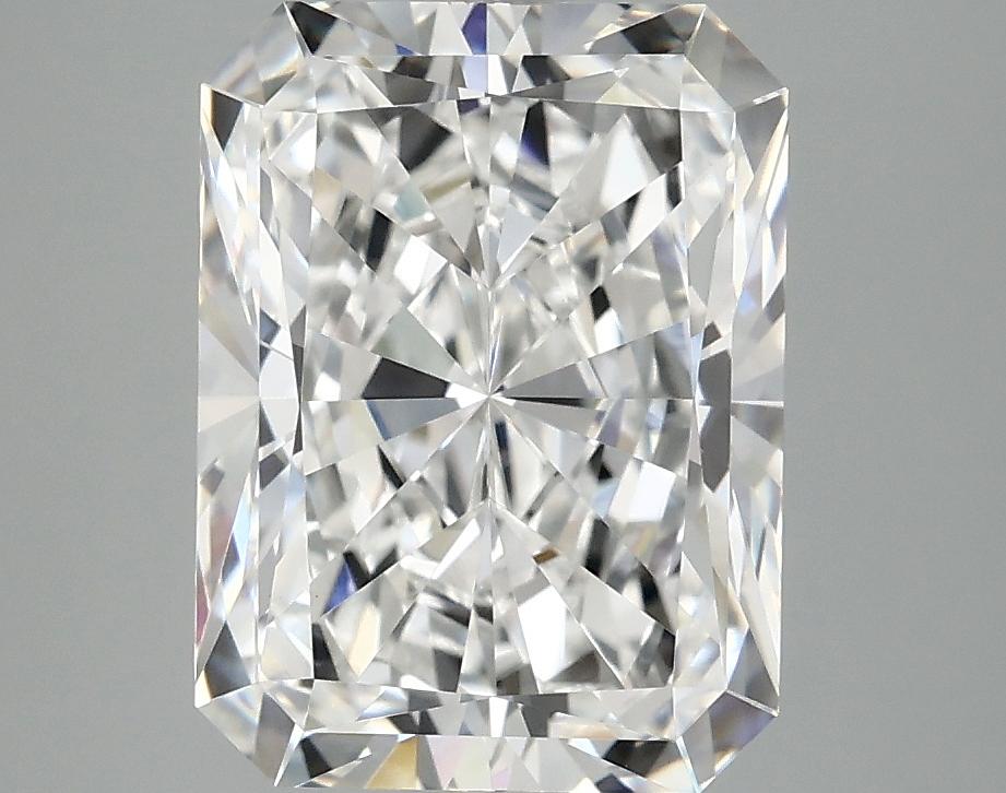 4.06 Carat Radiant Shaped Excellent Cut VVS2 IGI Certified Lab Grown Diamond