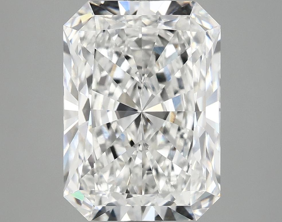 4.1 Carat Radiant Shaped Ideal Cut VVS2 IGI Certified Lab Grown Diamond