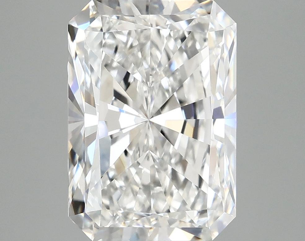 4.04 Carat Radiant Shaped Ideal Cut VVS2 IGI Certified Lab Grown Diamond