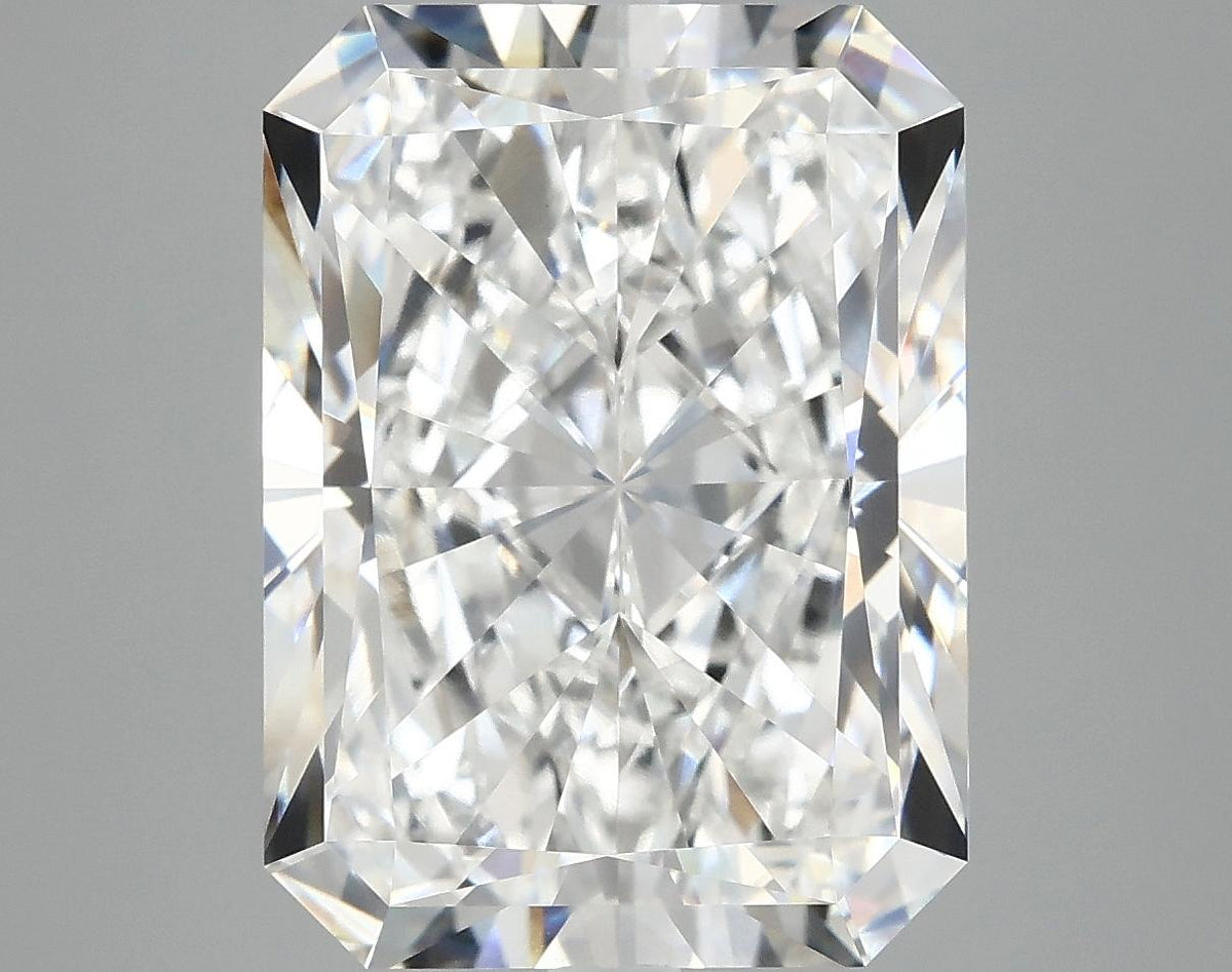 8.08 Carat Radiant Shaped Excellent Cut VVS2 IGI Certified Lab Grown Diamond