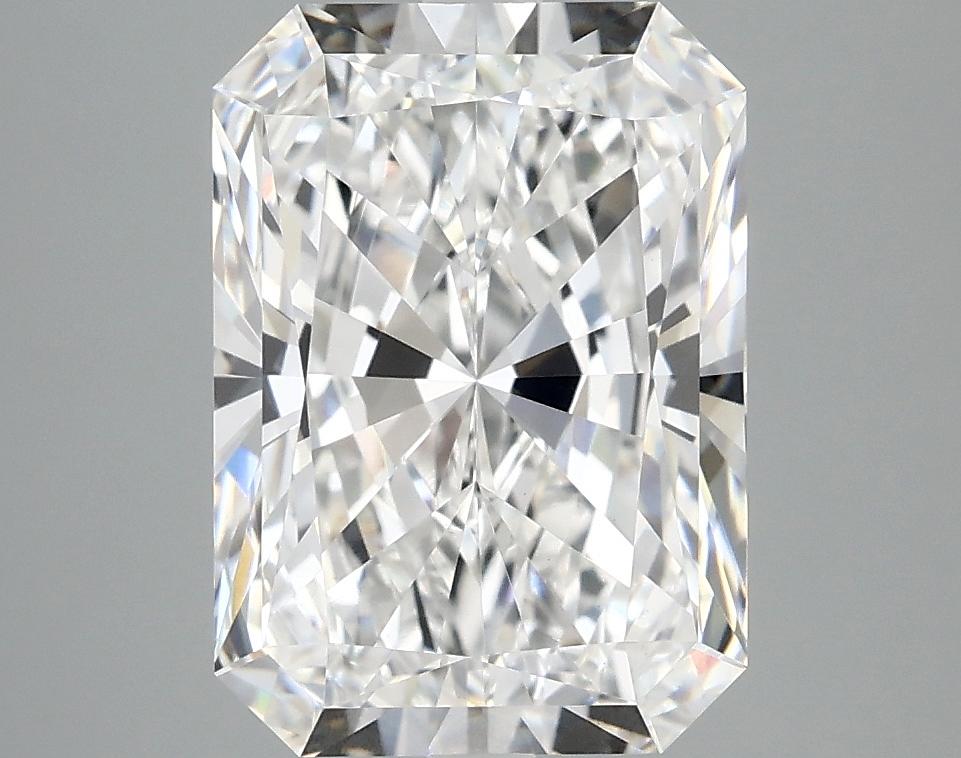 4.04 Carat Radiant Shaped Ideal Cut VVS2 IGI Certified Lab Grown Diamond
