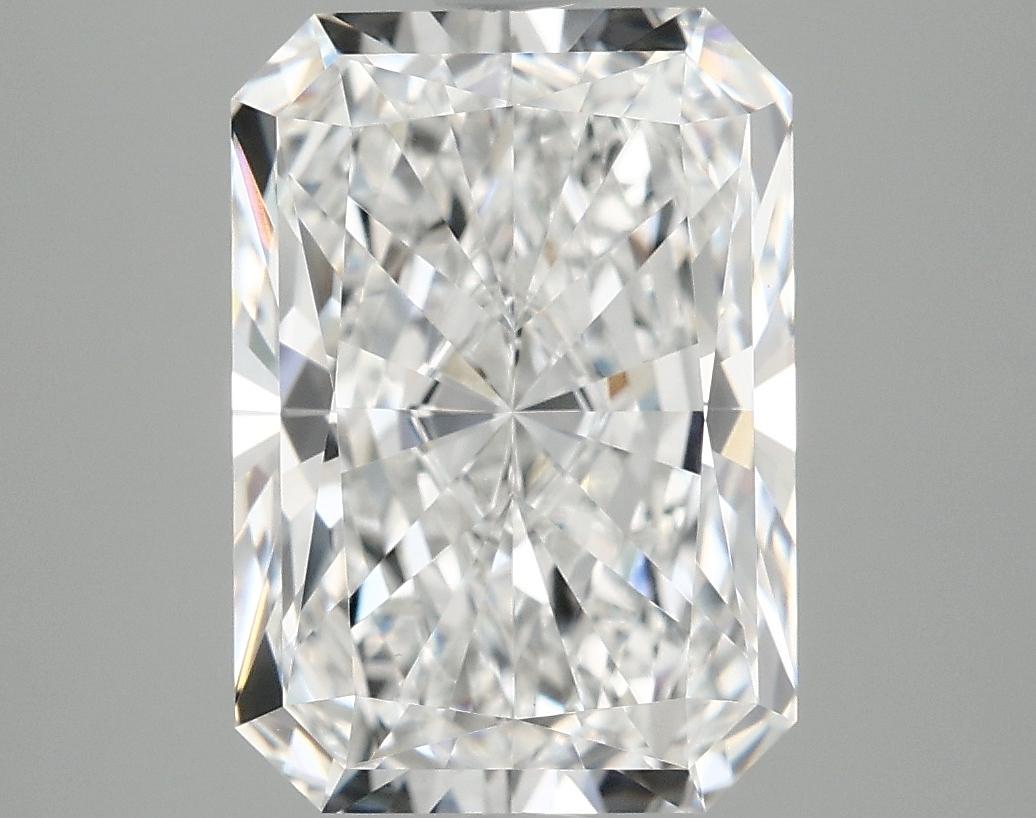 3.96 Carat Radiant Shaped Ideal Cut VVS2 IGI Certified Lab Grown Diamond