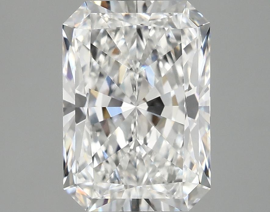 3.03 Carat Radiant Shaped Ideal Cut VVS2 IGI Certified Lab Grown Diamond