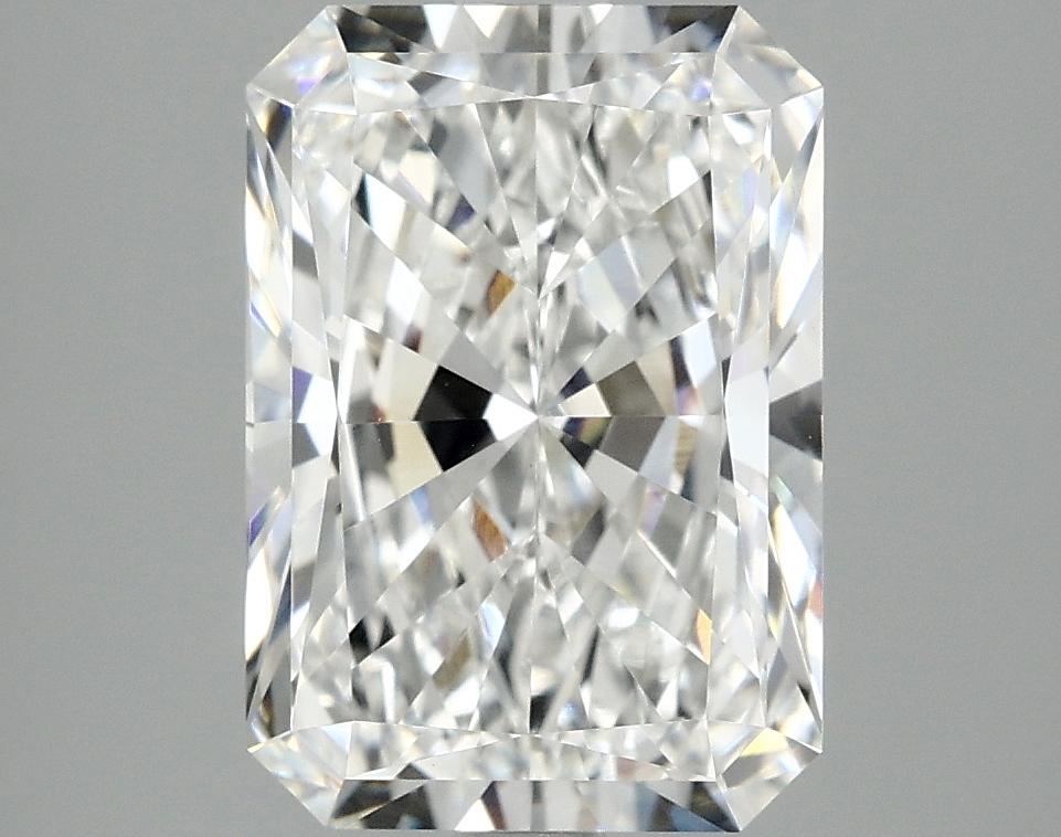 3.81 Carat Radiant Shaped Ideal Cut VVS2 IGI Certified Lab Grown Diamond