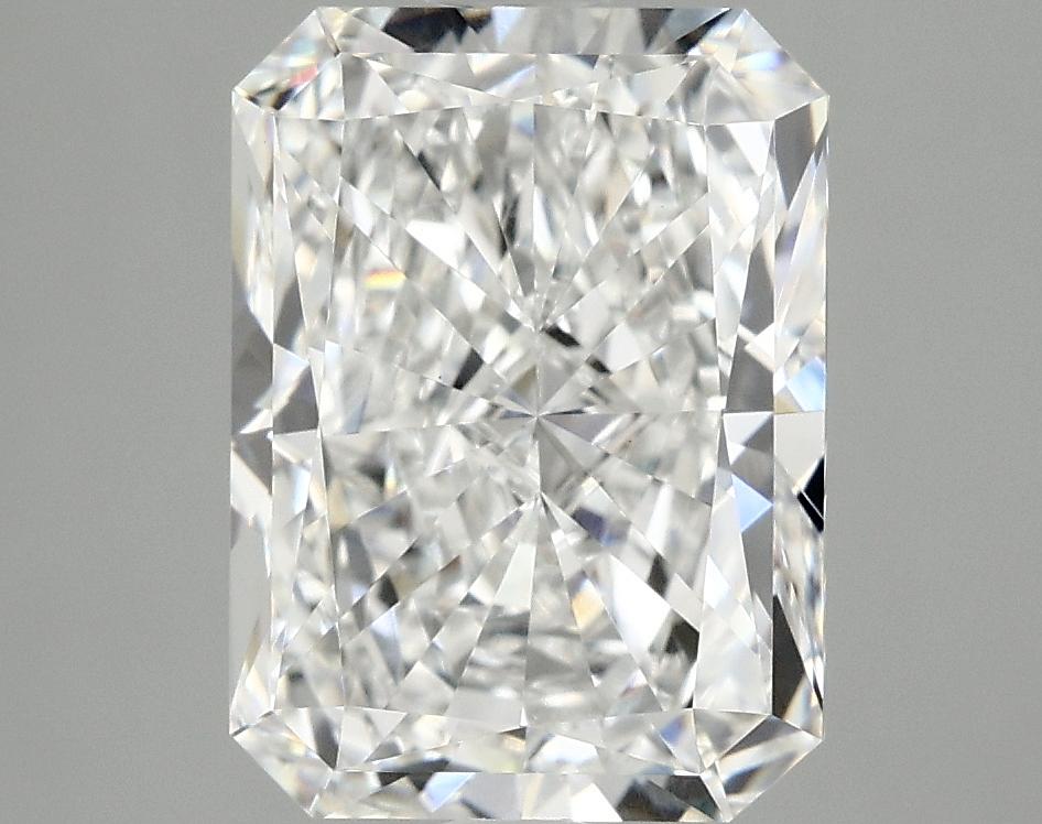 3.89 Carat Radiant Shaped Excellent Cut VS1 IGI Certified Lab Grown Diamond