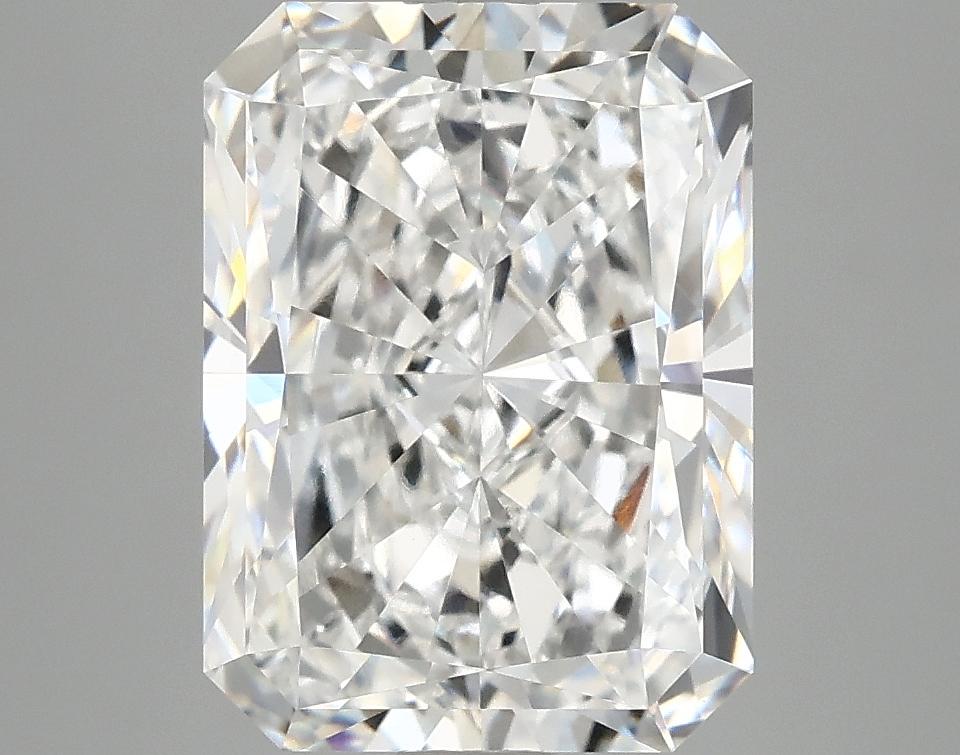 4.05 Carat Radiant Shaped Excellent Cut VVS2 IGI Certified Lab Grown Diamond