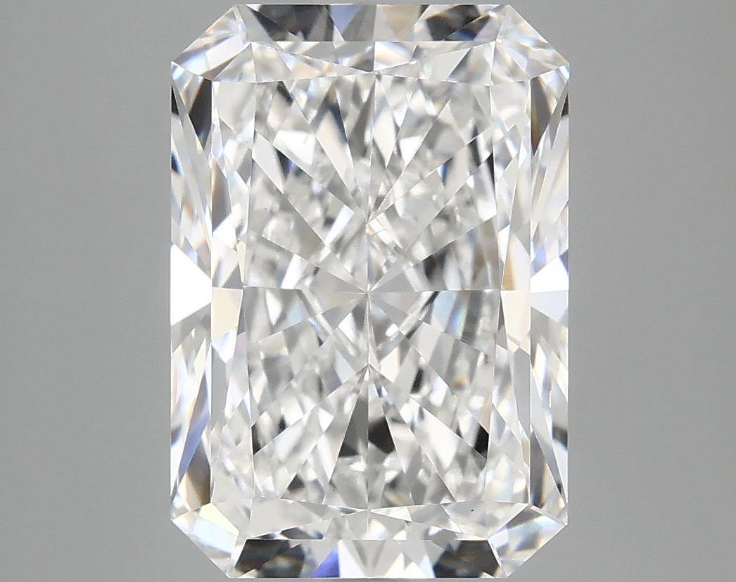 4.57 Carat Radiant Shaped Ideal Cut VS2 IGI Certified Lab Grown Diamond