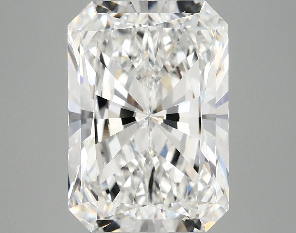 4.19 Carat Radiant Shaped Ideal Cut VVS2 IGI Certified Lab Grown Diamond