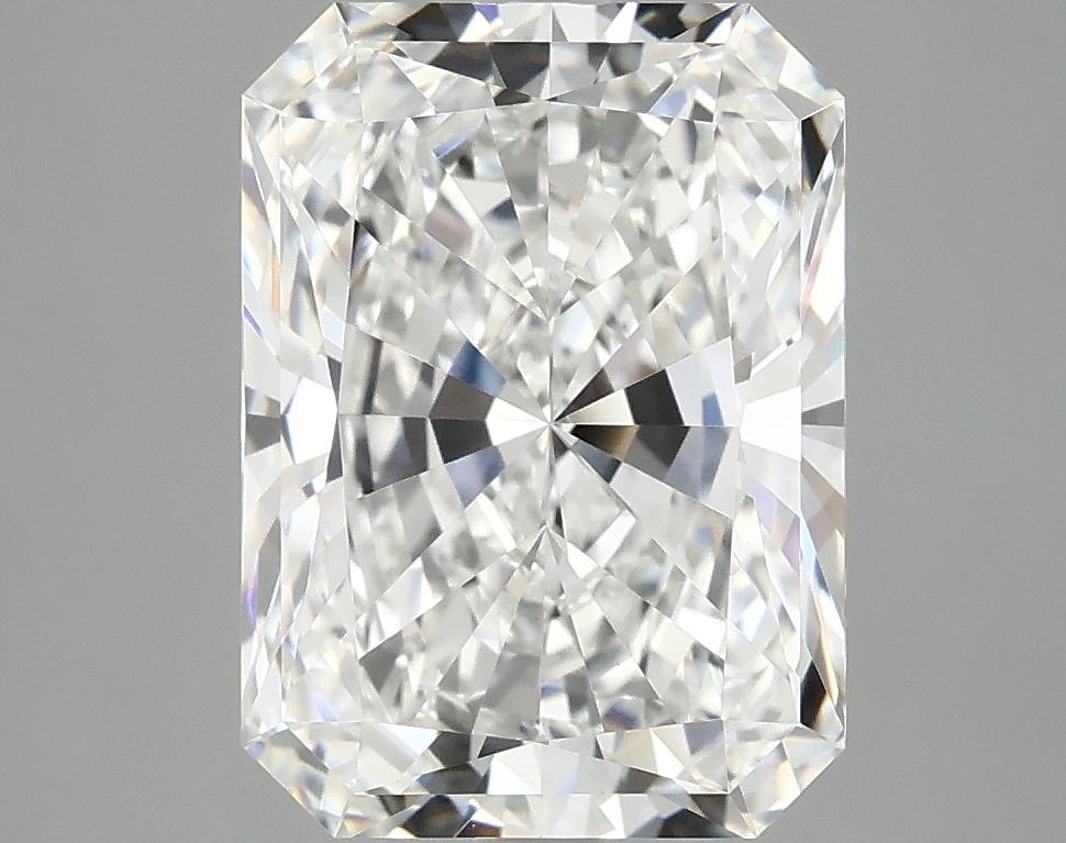 4.24 Carat Radiant Shaped Excellent Cut VVS2 IGI Certified Lab Grown Diamond