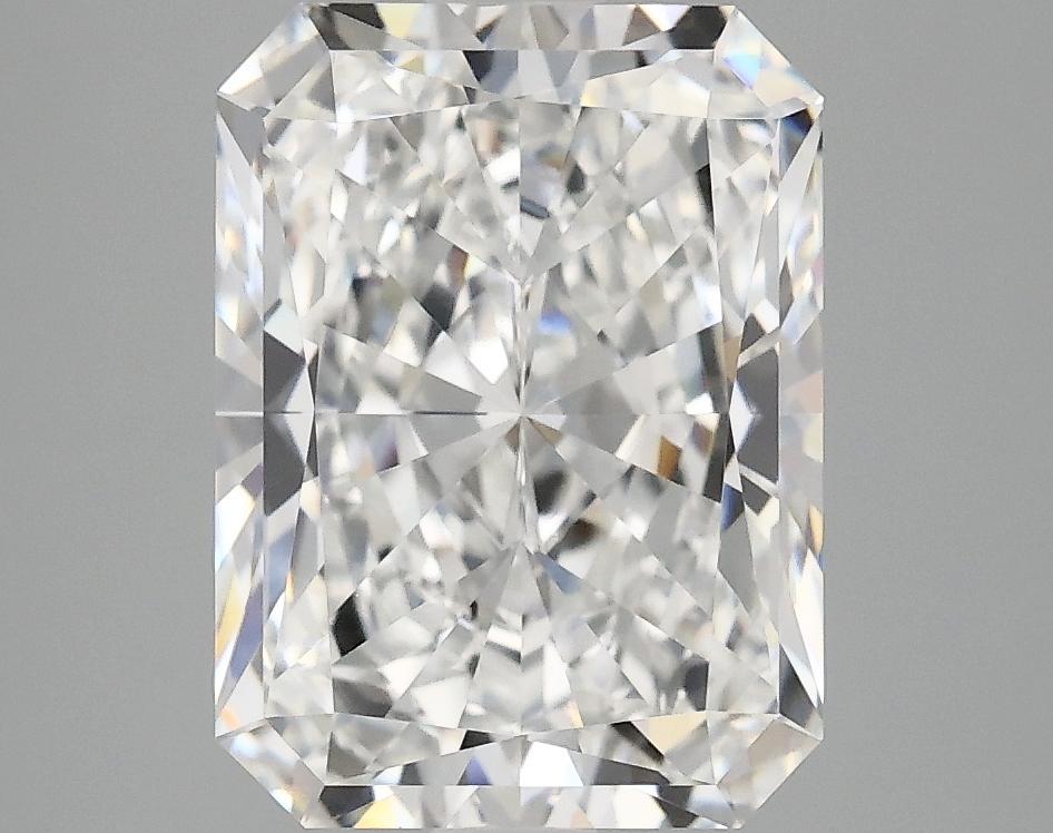 3.81 Carat Radiant Shaped Excellent Cut VVS2 IGI Certified Lab Grown Diamond