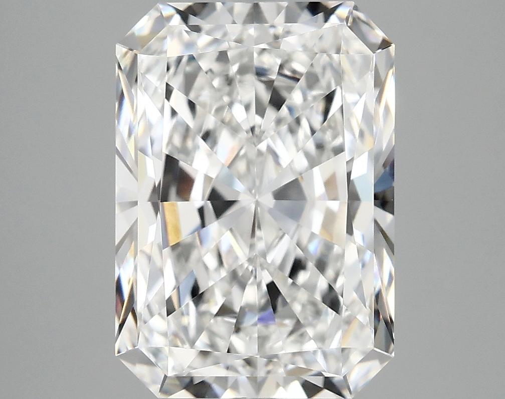 4.02 Carat Radiant Shaped Ideal Cut VVS2 IGI Certified Lab Grown Diamond