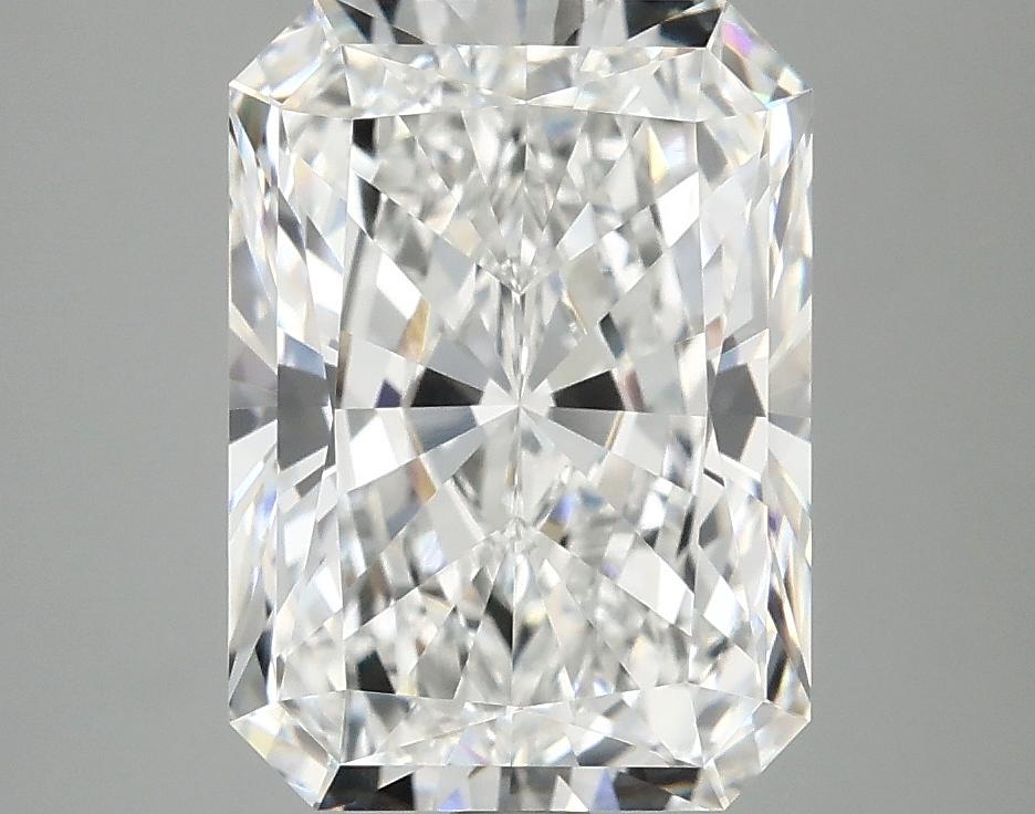 3.99 Carat Radiant Shaped Ideal Cut VVS2 IGI Certified Lab Grown Diamond