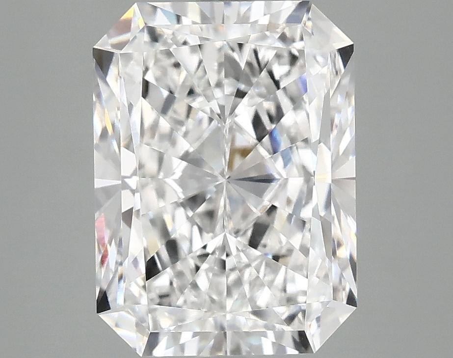 3.96 Carat Radiant Shaped Excellent Cut VVS2 IGI Certified Lab Grown Diamond