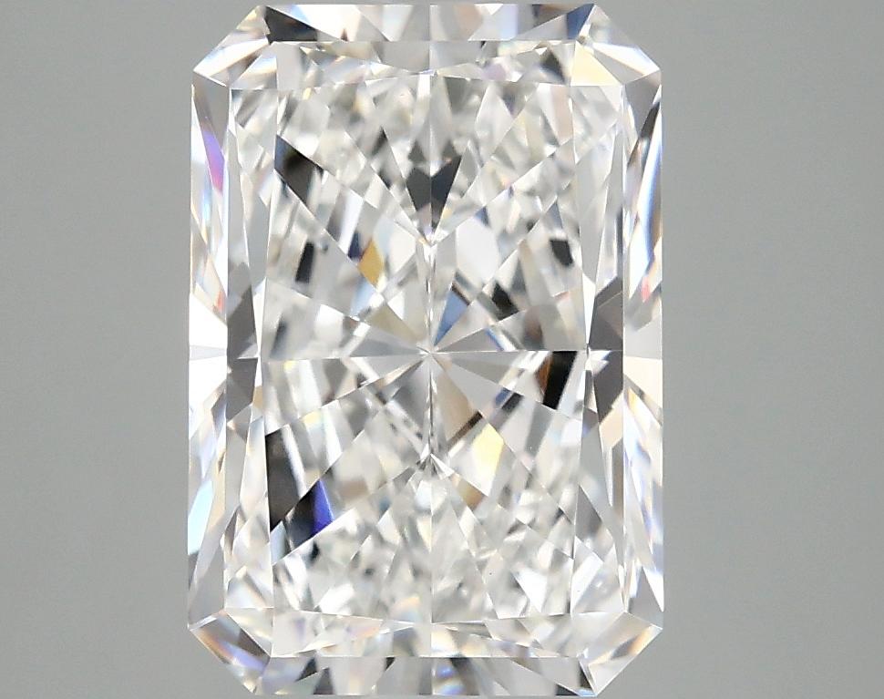3.99 Carat Radiant Shaped Ideal Cut VVS2 IGI Certified Lab Grown Diamond