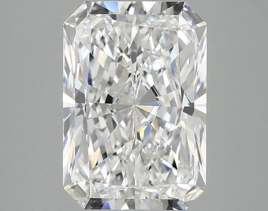 2.9 Carat Radiant Shaped Ideal Cut VS1 IGI Certified Lab Grown Diamond