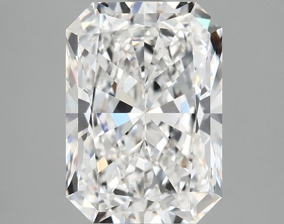 4.07 Carat Radiant Shaped Ideal Cut VVS2 IGI Certified Lab Grown Diamond