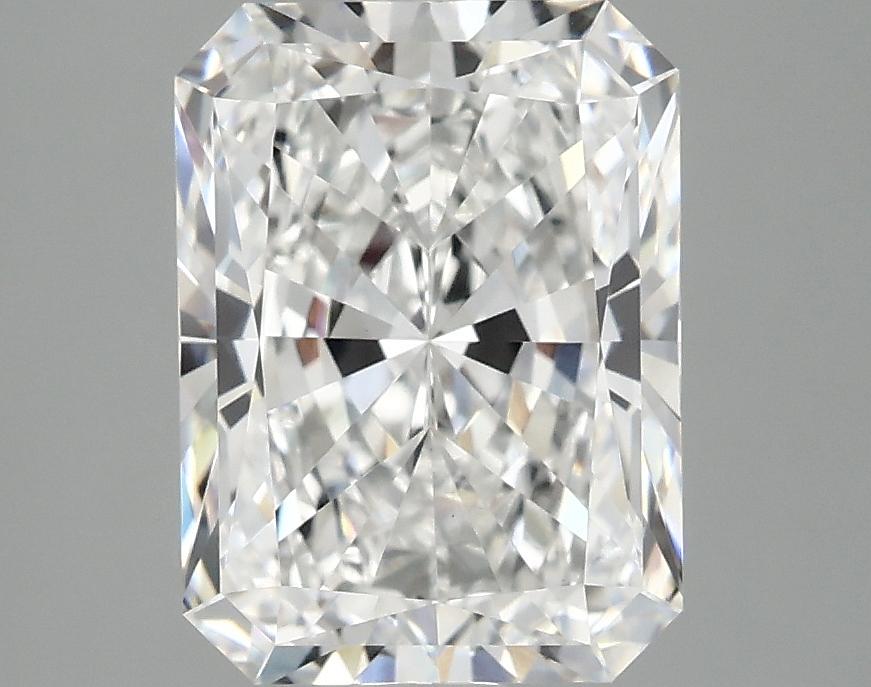 3.1 Carat Radiant Shaped Excellent Cut VVS2 IGI Certified Lab Grown Diamond