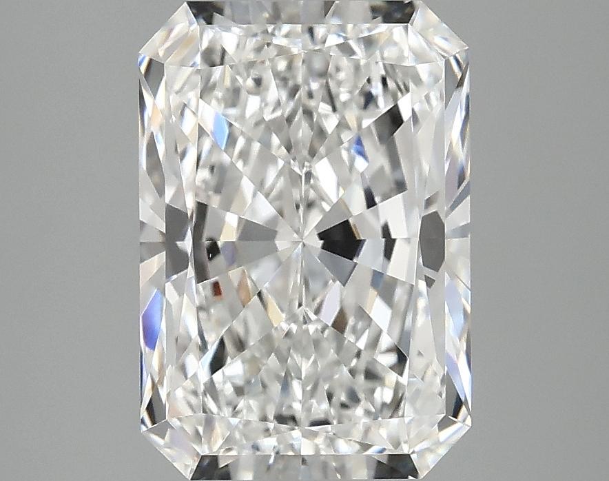 3.02 Carat Radiant Shaped Ideal Cut VVS2 IGI Certified Lab Grown Diamond
