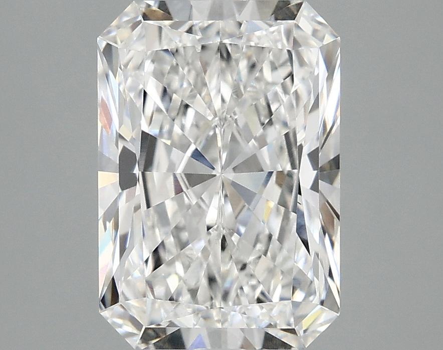 3.08 Carat Radiant Shaped Ideal Cut VVS2 IGI Certified Lab Grown Diamond