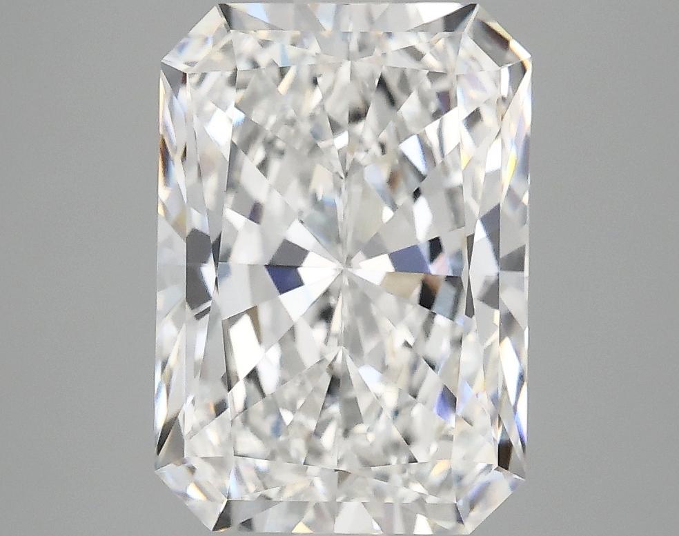 4.05 Carat Radiant Shaped Ideal Cut VVS2 IGI Certified Lab Grown Diamond