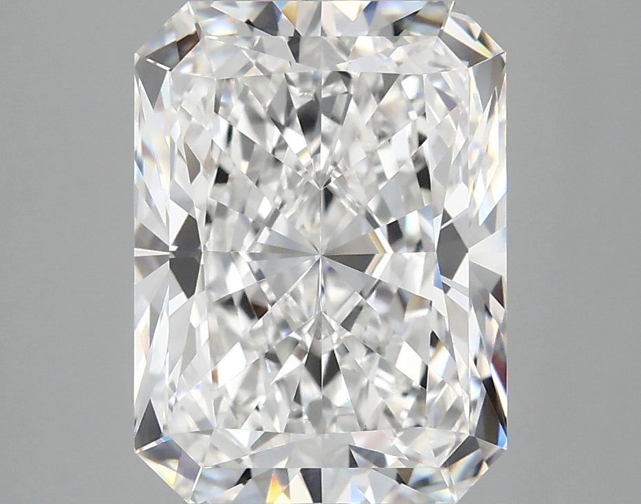 4.06 Carat Radiant Shaped Excellent Cut VVS2 IGI Certified Lab Grown Diamond