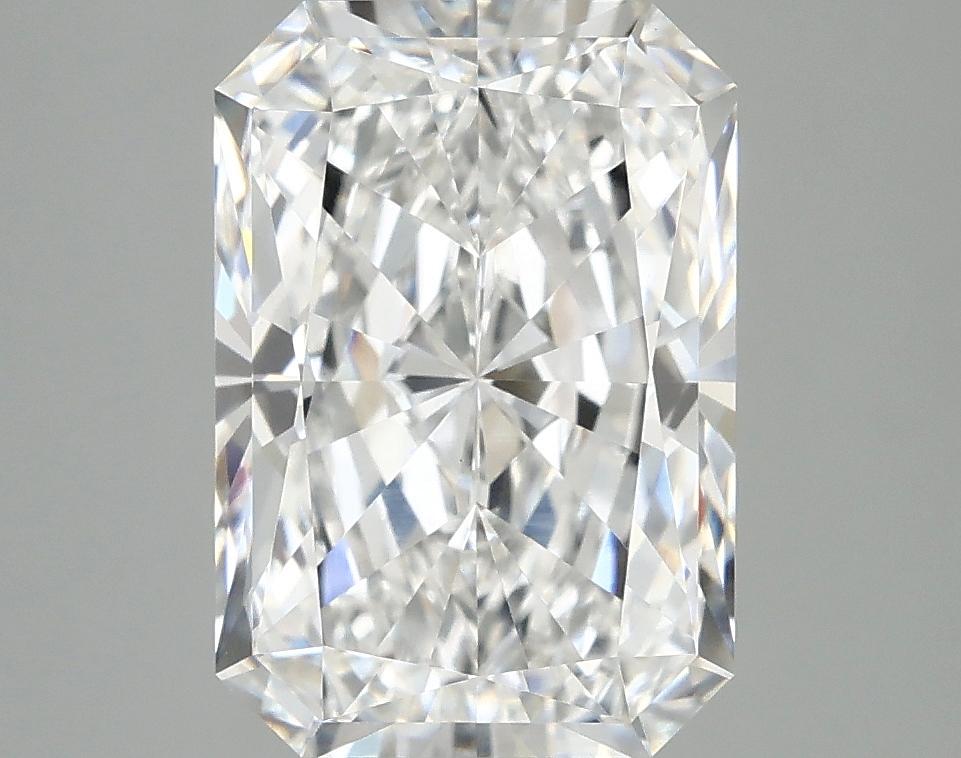 4.02 Carat Radiant Shaped Ideal Cut VVS2 IGI Certified Lab Grown Diamond
