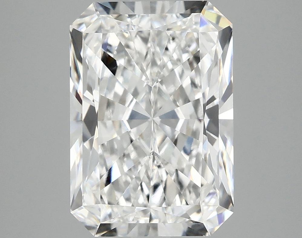 4.13 Carat Radiant Shaped Ideal Cut VVS2 IGI Certified Lab Grown Diamond