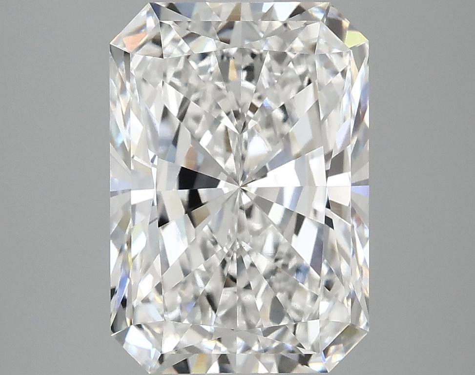 4.09 Carat Radiant Shaped Ideal Cut VVS2 IGI Certified Lab Grown Diamond