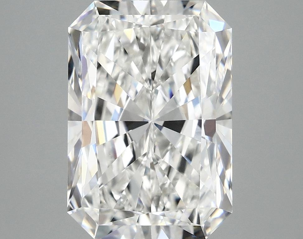 4.01 Carat Radiant Shaped Ideal Cut VVS2 IGI Certified Lab Grown Diamond