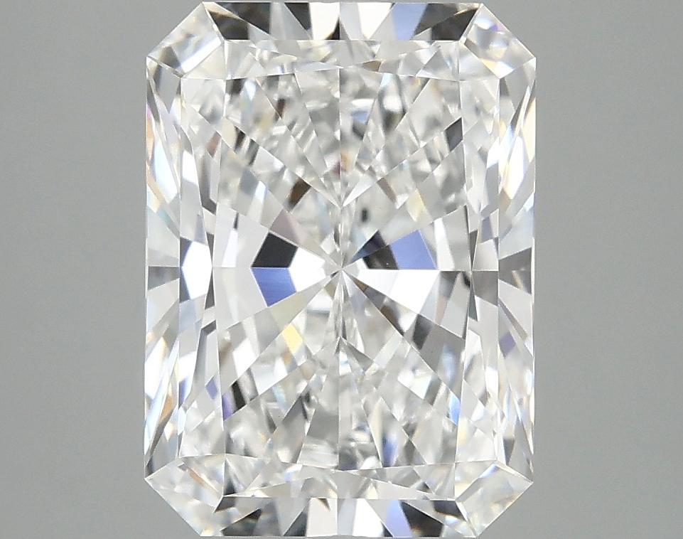 4.09 Carat Radiant Shaped Excellent Cut VVS2 IGI Certified Lab Grown Diamond