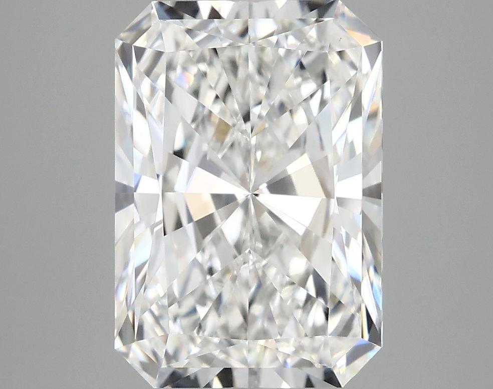 3.91 Carat Radiant Shaped Ideal Cut VVS2 IGI Certified Lab Grown Diamond