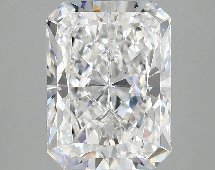3.02 Carat Radiant Shaped Excellent Cut VS1 IGI Certified Lab Grown Diamond