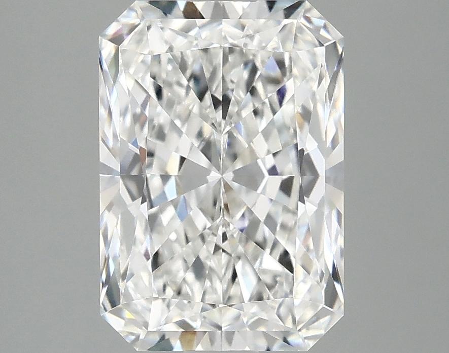 3.07 Carat Radiant Shaped Ideal Cut VVS2 IGI Certified Lab Grown Diamond