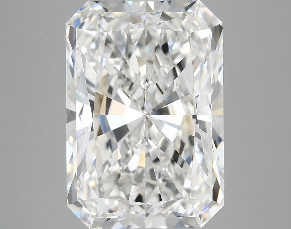 4.07 Carat Radiant Shaped Ideal Cut VVS2 IGI Certified Lab Grown Diamond