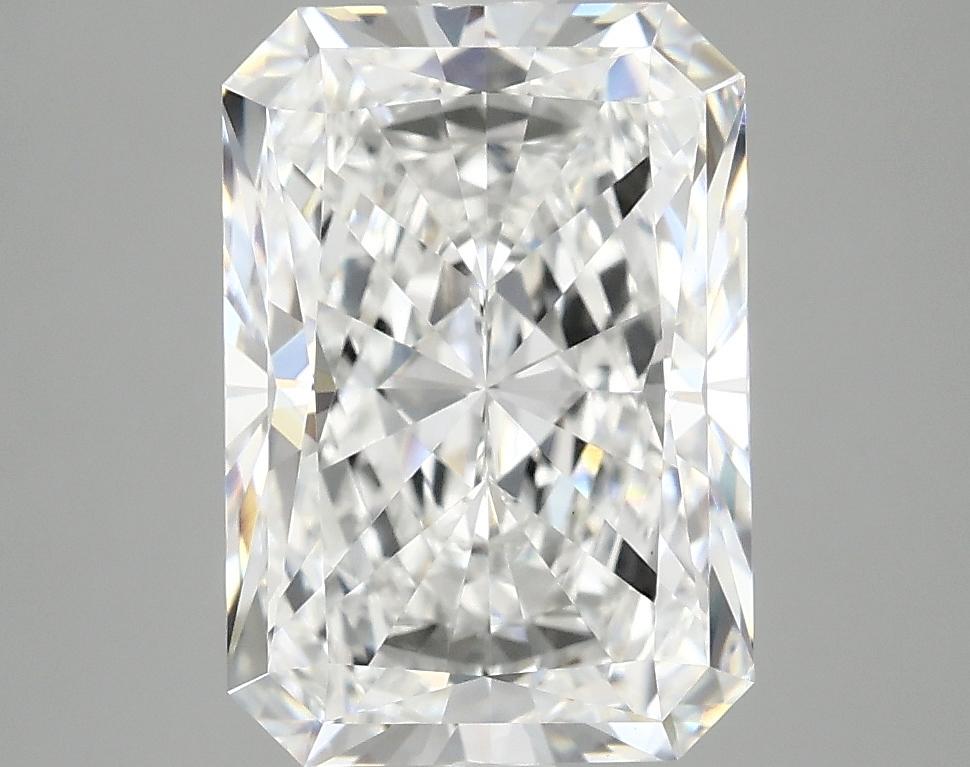 3.94 Carat Radiant Shaped Ideal Cut VVS2 IGI Certified Lab Grown Diamond