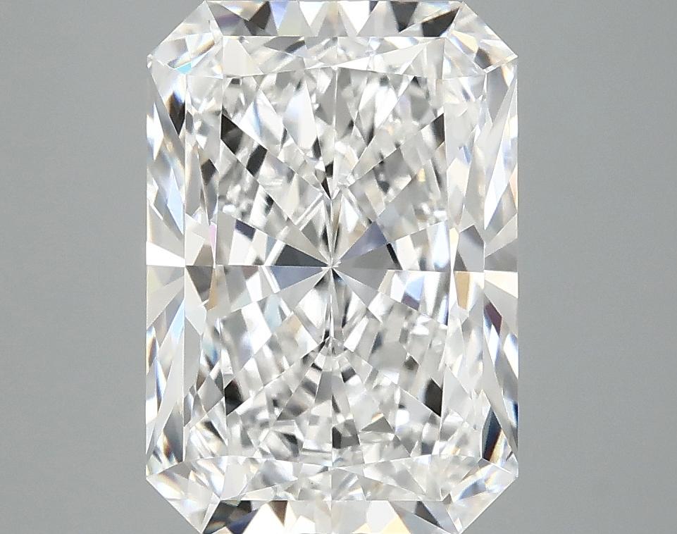 4.18 Carat Radiant Shaped Ideal Cut VVS2 IGI Certified Lab Grown Diamond