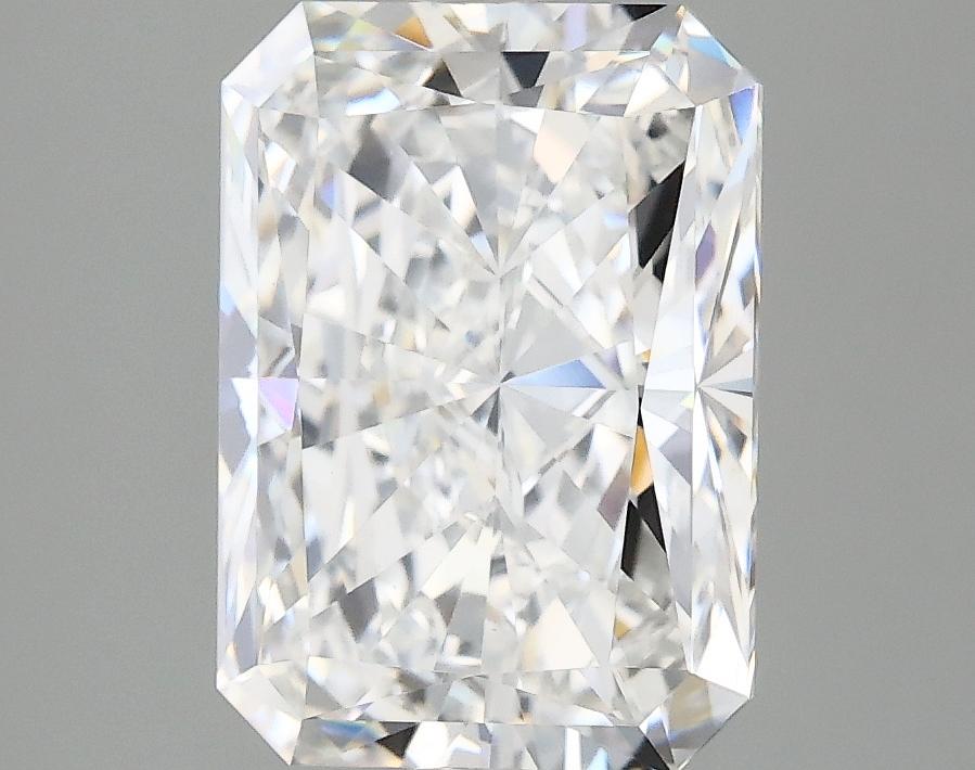 3.02 Carat Radiant Shaped Excellent Cut VVS2 IGI Certified Lab Grown Diamond