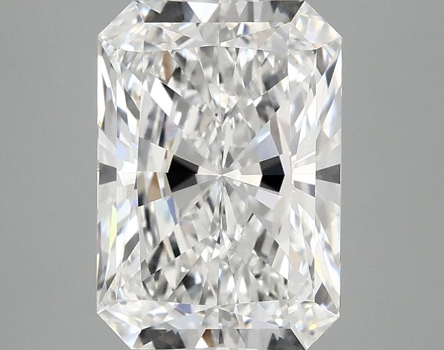 3.09 Carat Radiant Shaped Ideal Cut VVS2 IGI Certified Lab Grown Diamond