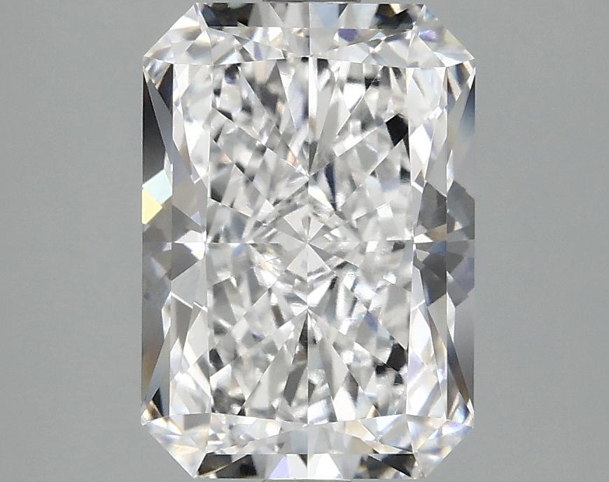 3.02 Carat Radiant Shaped Ideal Cut VVS2 IGI Certified Lab Grown Diamond