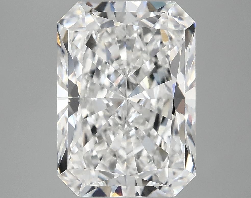 4.06 Carat Radiant Shaped Ideal Cut VVS2 IGI Certified Lab Grown Diamond