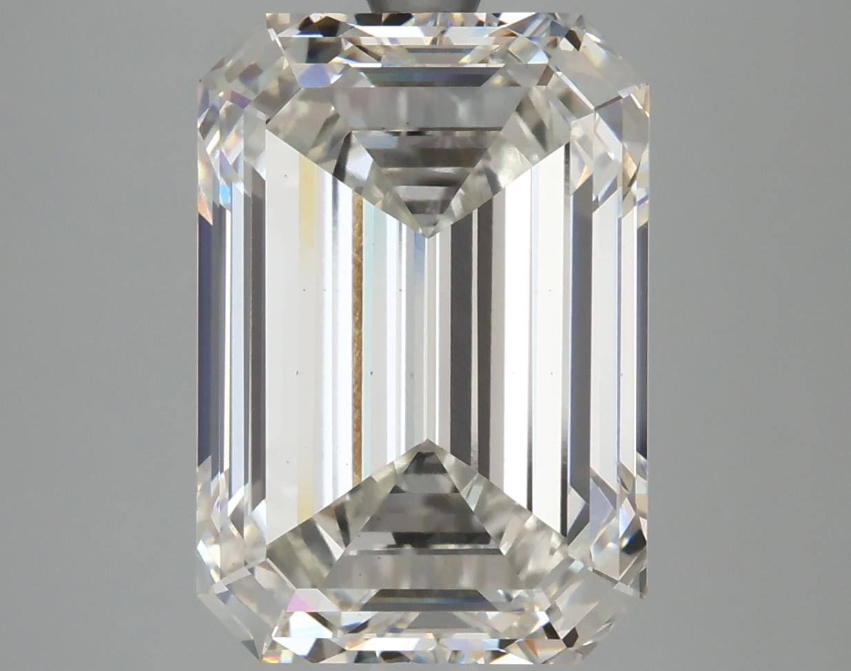 6.69 Carat Emerald Shaped Ideal Cut VS1 IGI Certified Lab Grown Diamond