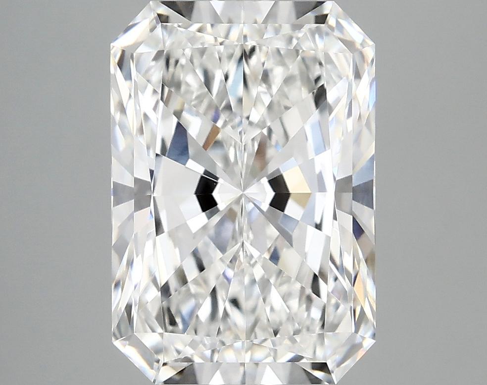 4.04 Carat Radiant Shaped Ideal Cut VVS2 IGI Certified Lab Grown Diamond